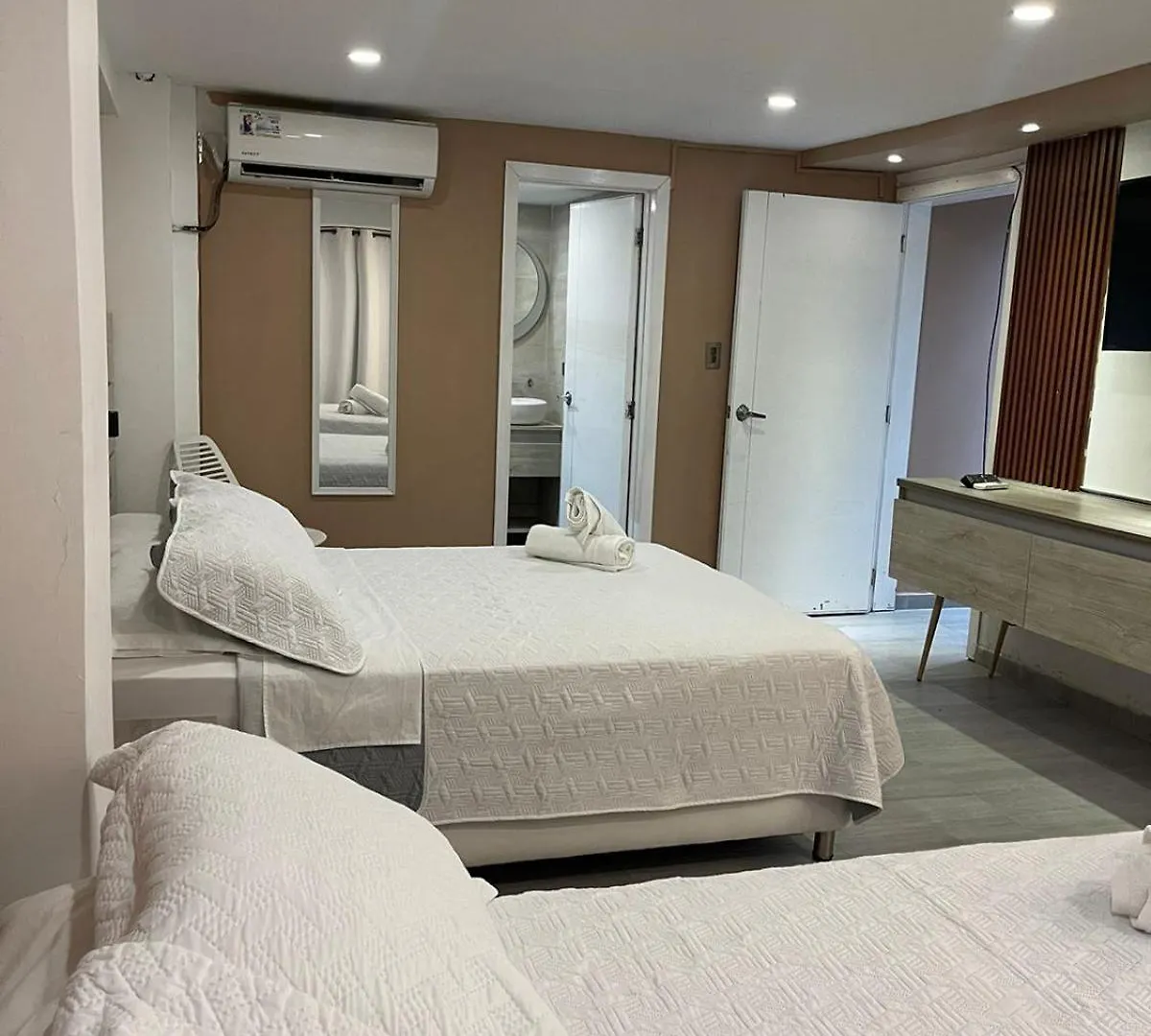 Bonitos Apartamentos En Hansa Coral By Top Location San Andrés