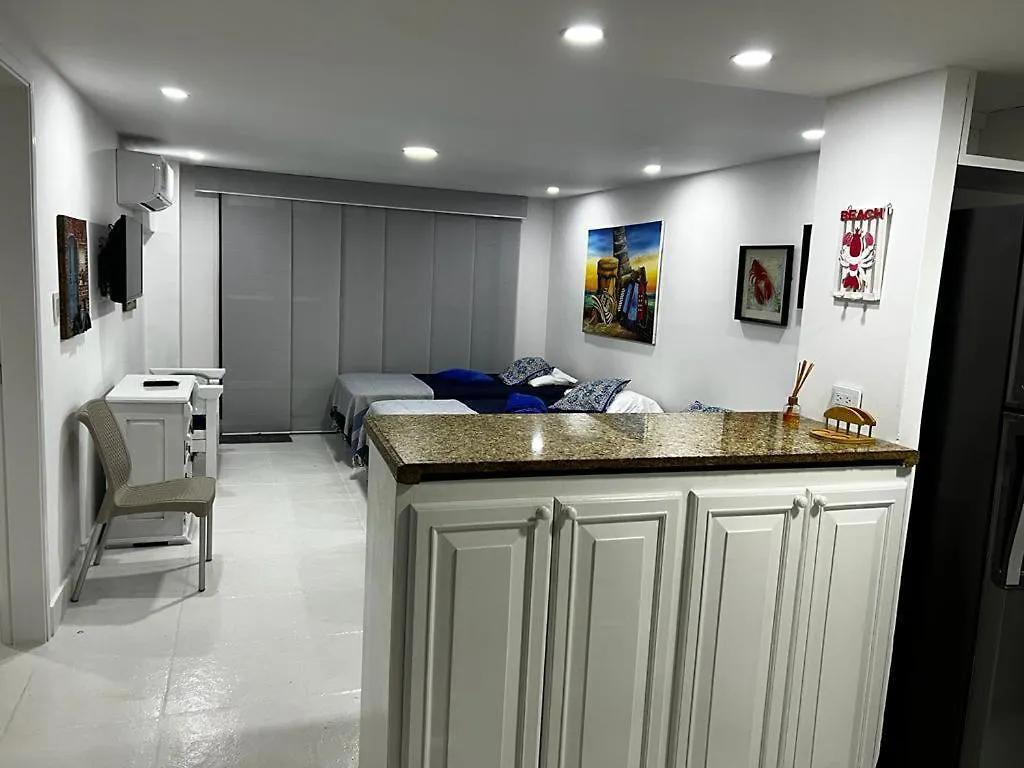 Bonitos Apartamentos En Hansa Coral By Top Location San Andrés 0*,  Colombia